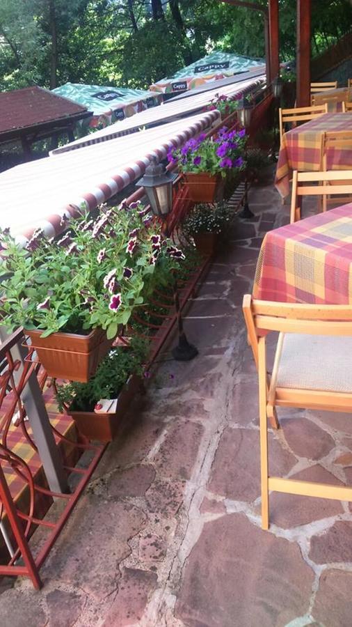 Hotel Restaurant Vodenitsata 베르코비차 외부 사진